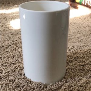 White Ceramic Utensil Holder